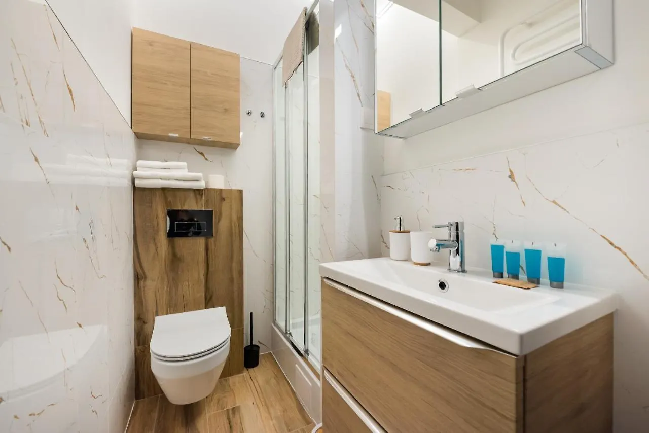 Arkadia Mezzanine Apartment Warsaw 0*,  Poland