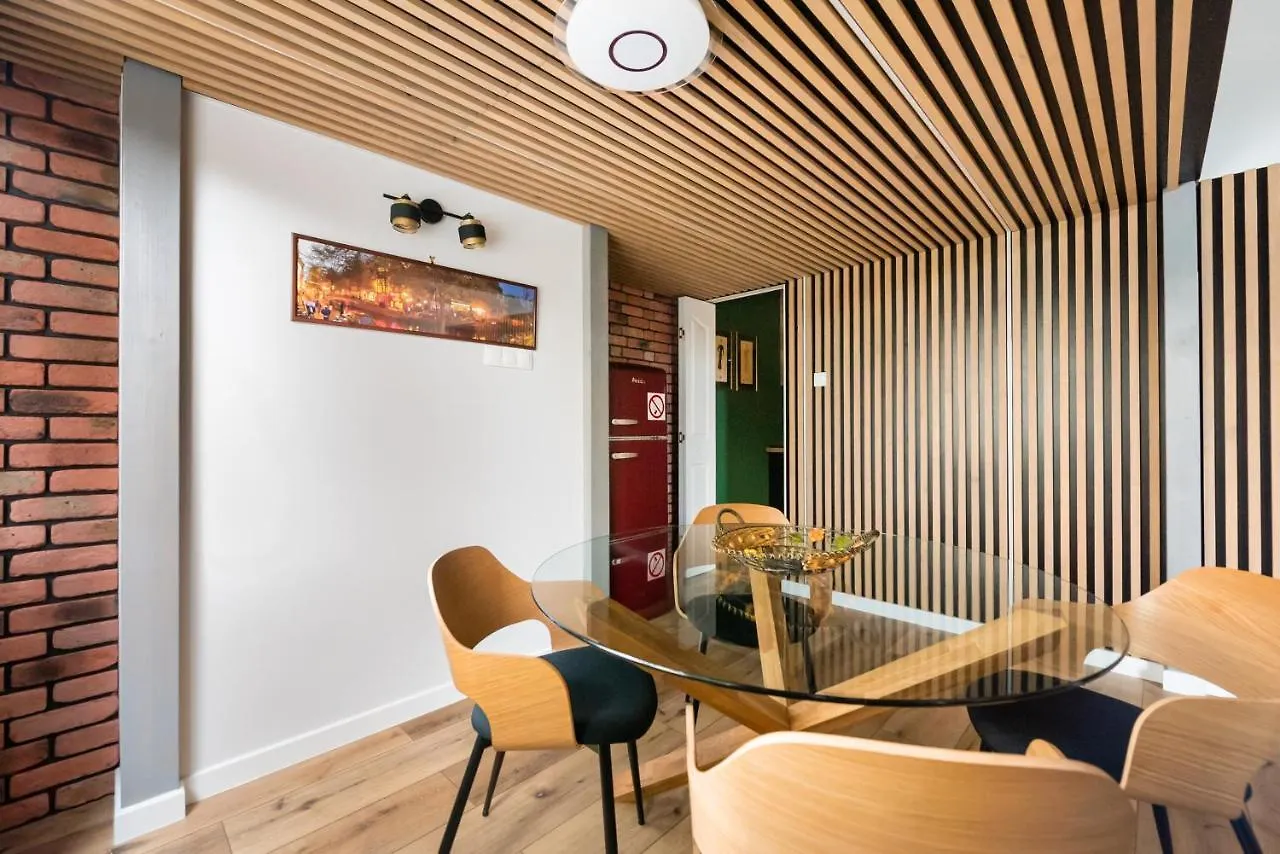 Arkadia Mezzanine Apartment Warsaw